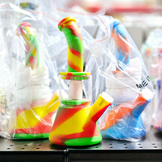 Silicone Plus Glass Water Pipe Bong | Item no.: N/A